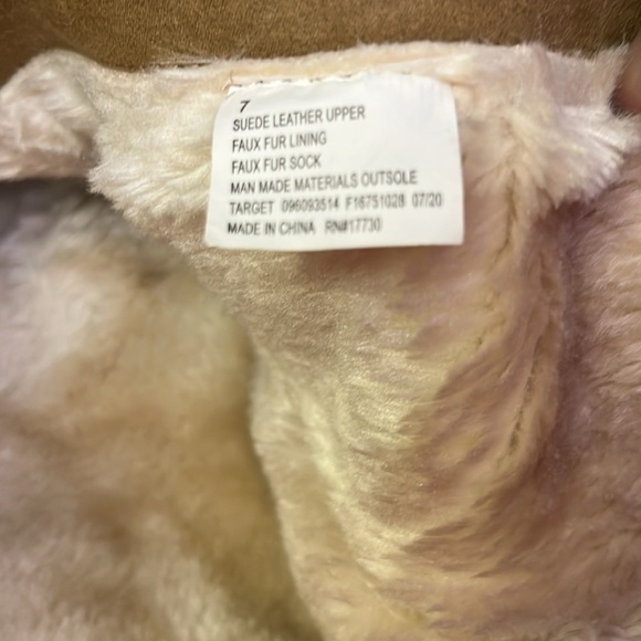 Genuine Suede Tan Boots With Faux Fur Lining-Size 7 - Picture 7 of 8